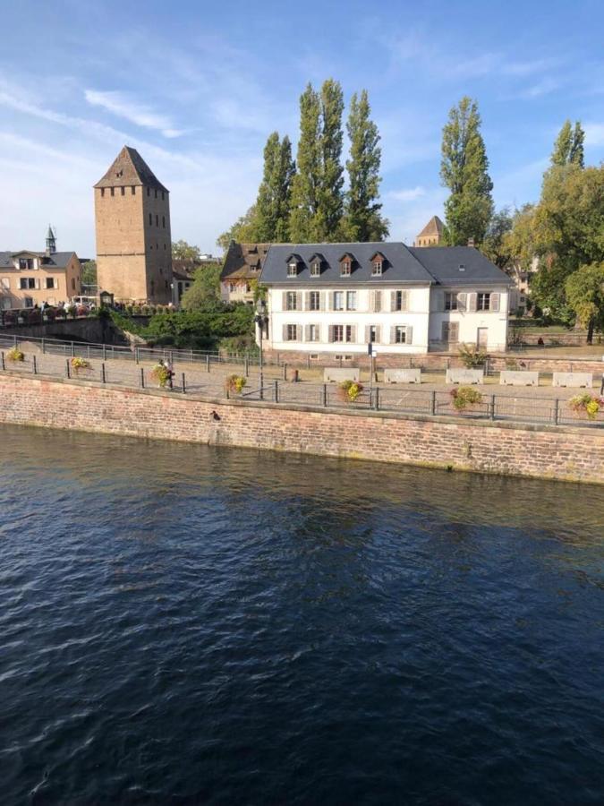 Au Bord De L'eau Straßburg